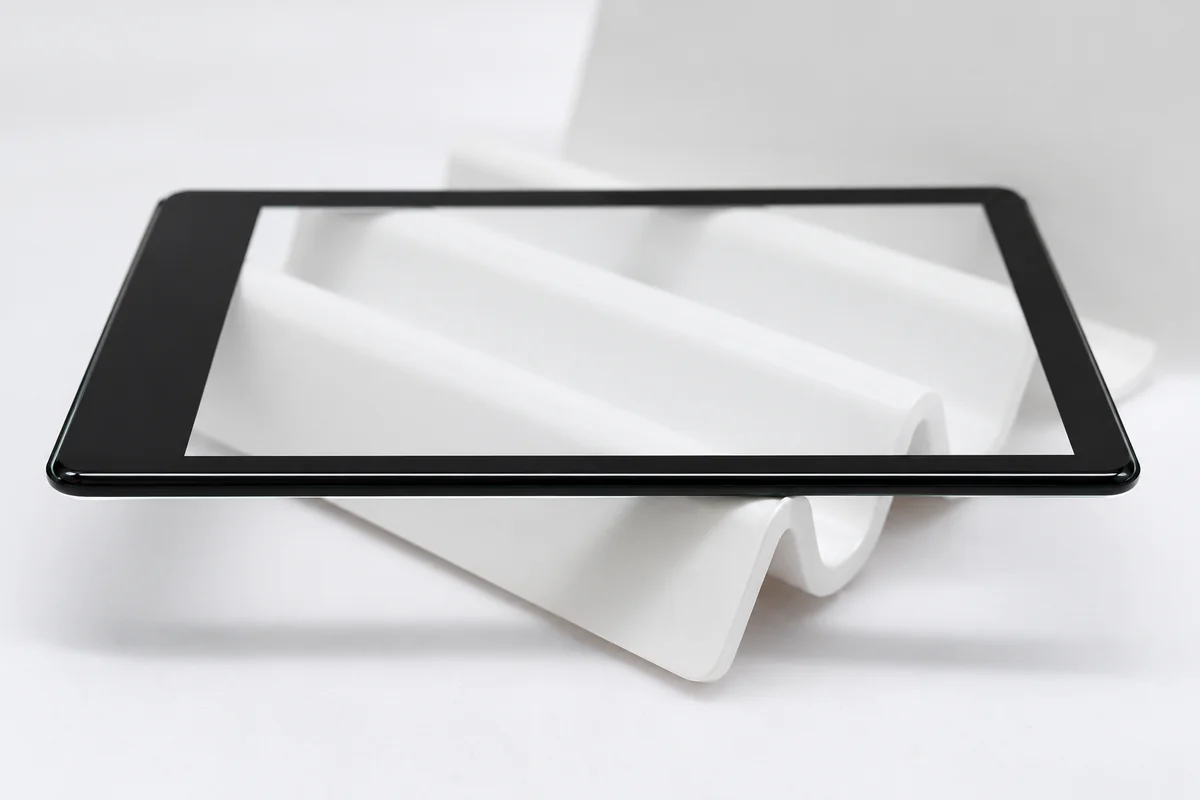 2D and 2.5D cover glass compared